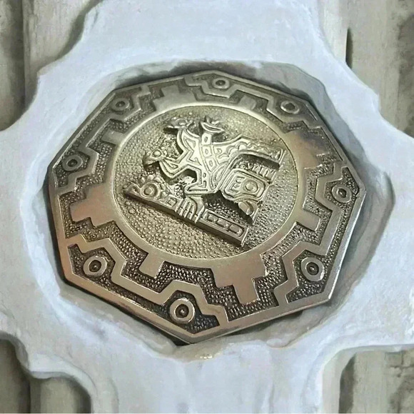 Peruvian Sterling Silver Brooch - Picture 2 of 5